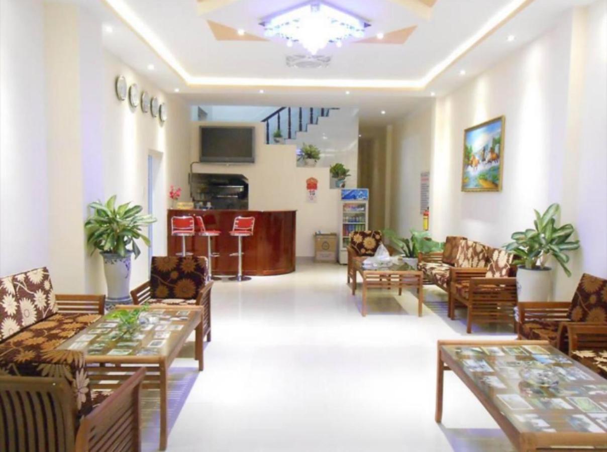 Con Son Island Home Chi Khu Co Ong Exterior photo